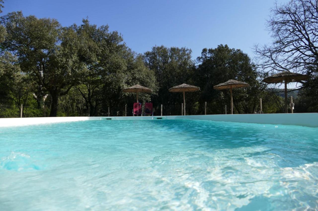 Bed and Breakfast Mas De Coulet Brissac Exterior foto